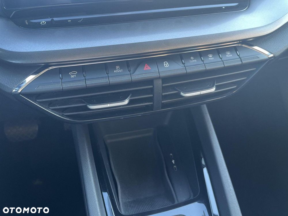 Skoda Octavia 2.0 TDI Ambition DSG - 19