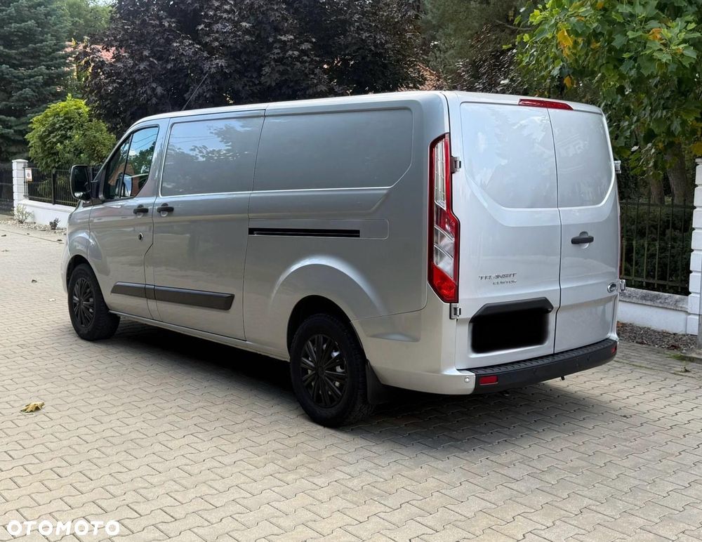 Ford Transit Custom - 9