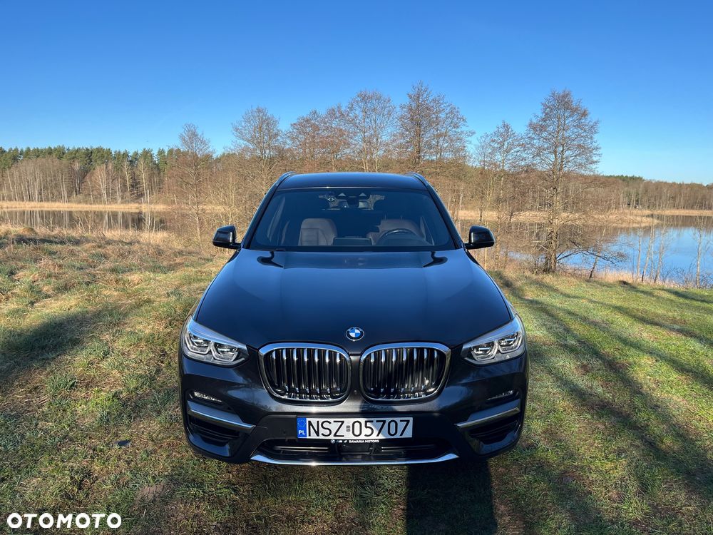 BMW X3 xDrive20d Luxury Line - 2