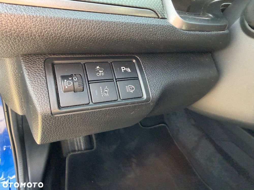 Honda Civic 1.0 T Comfort Sport Line - 30