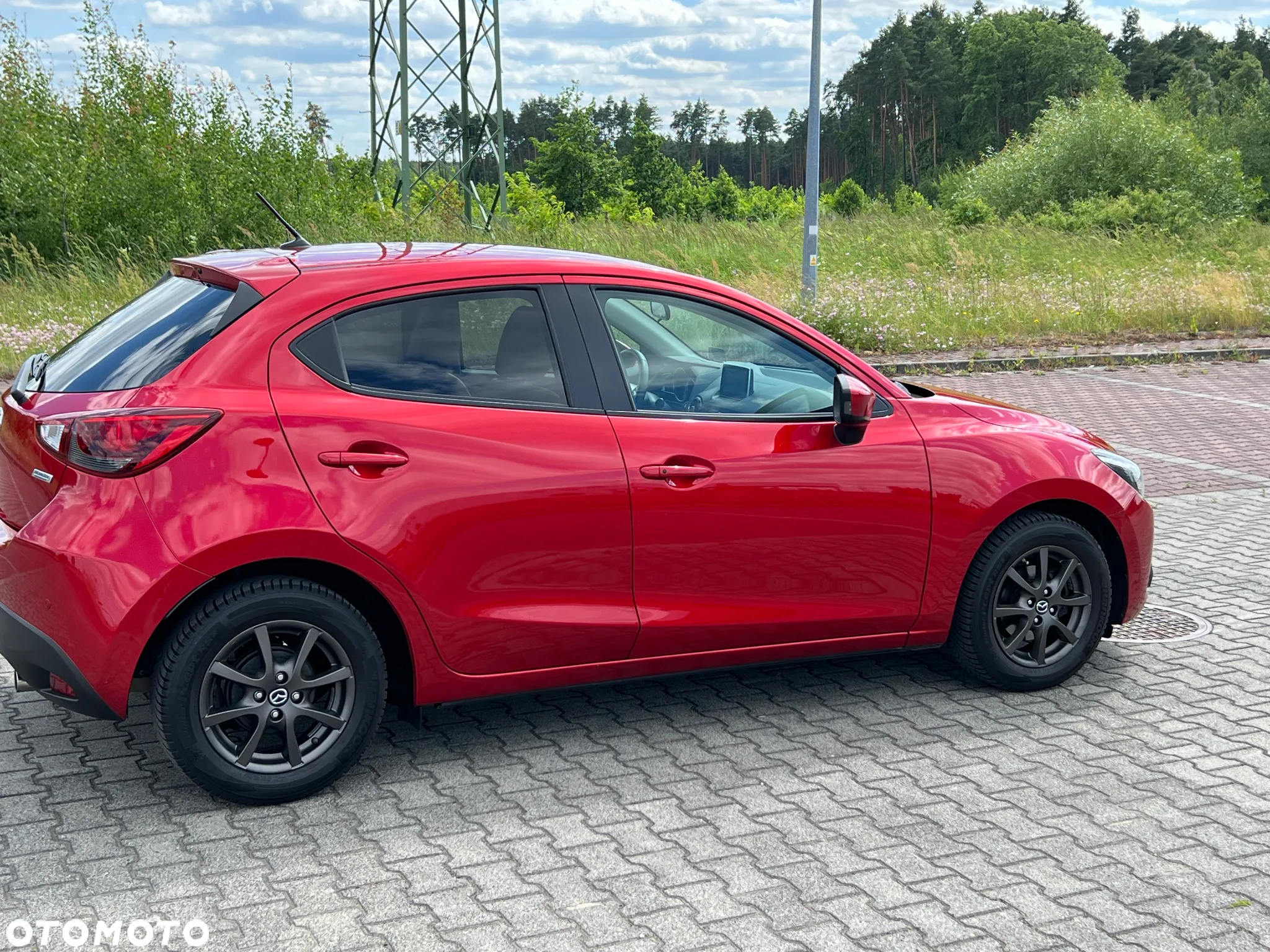 Mazda 2 SKYACTIV-G 90 White Edition - 12