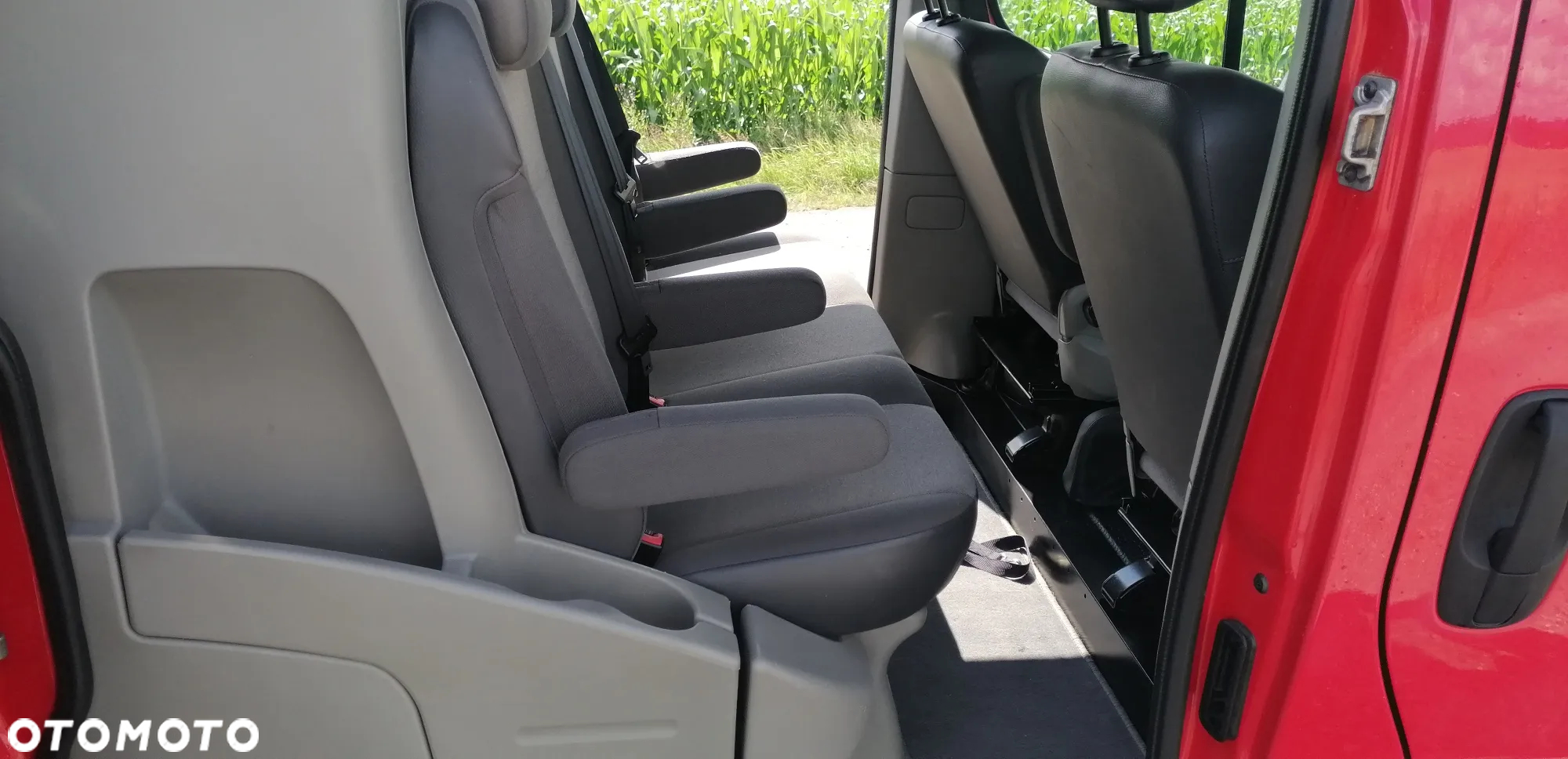 Renault Trafic - 18
