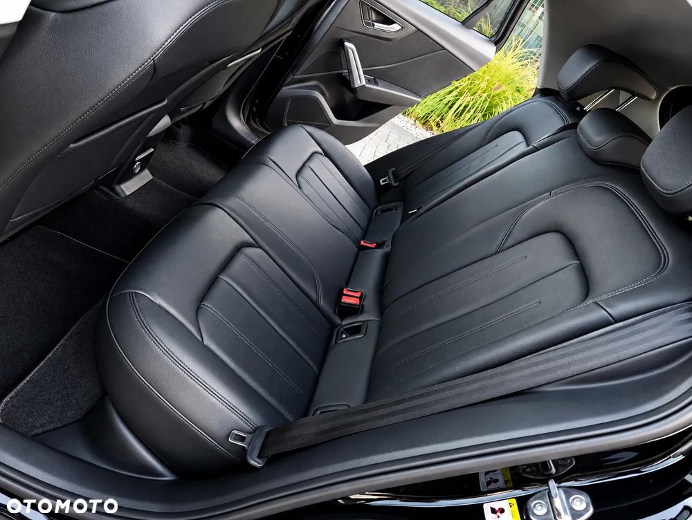 Audi Q2 35 TDI S tronic sport - 31