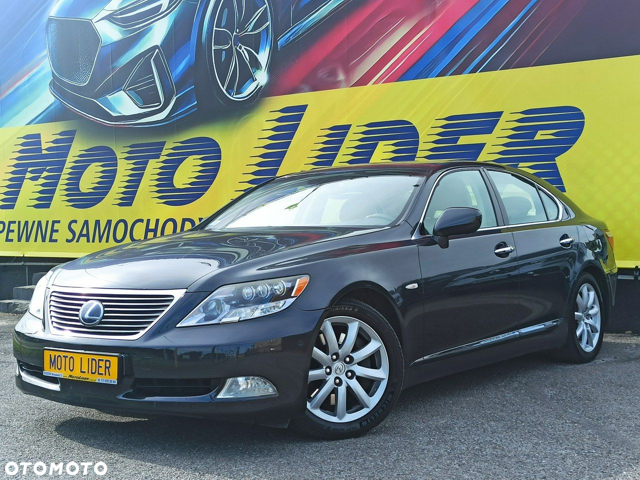Lexus LS - 3