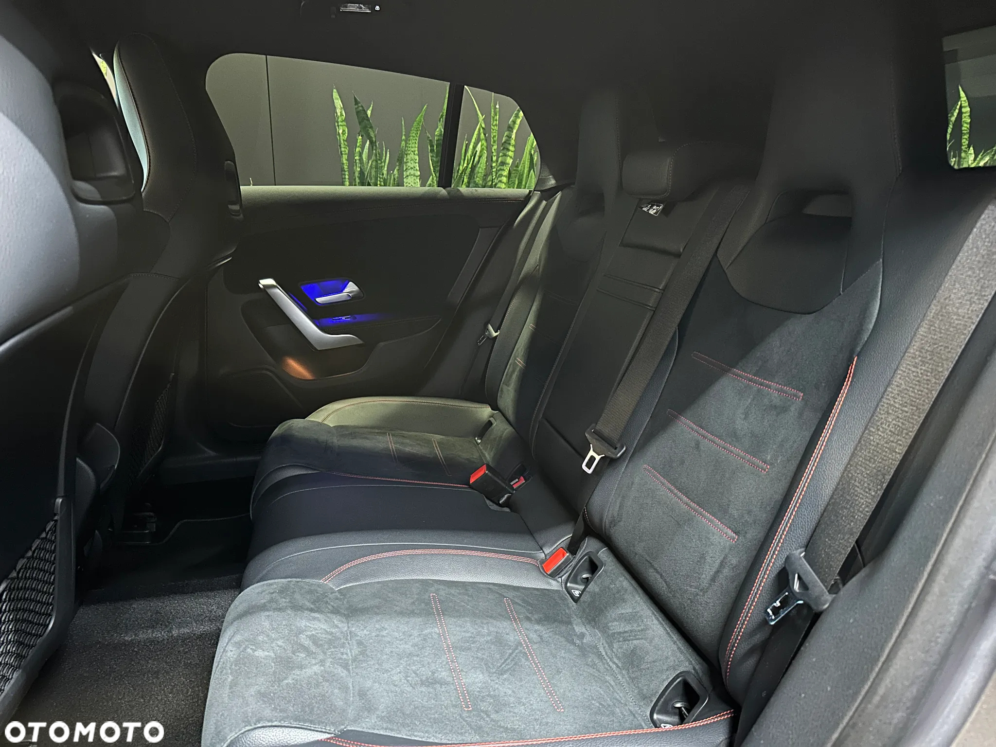 Mercedes-Benz CLA 250 E AMG Line 8G-DCT - 13