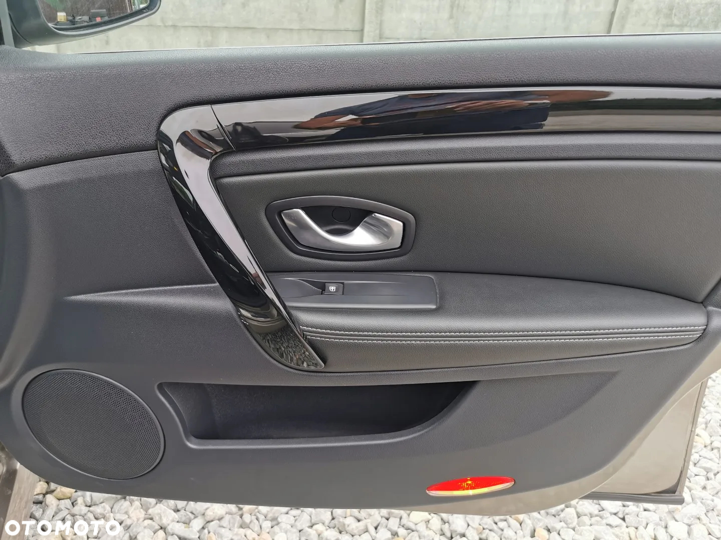 Renault Laguna Grandtour dCi 150 FAP Bose - 19