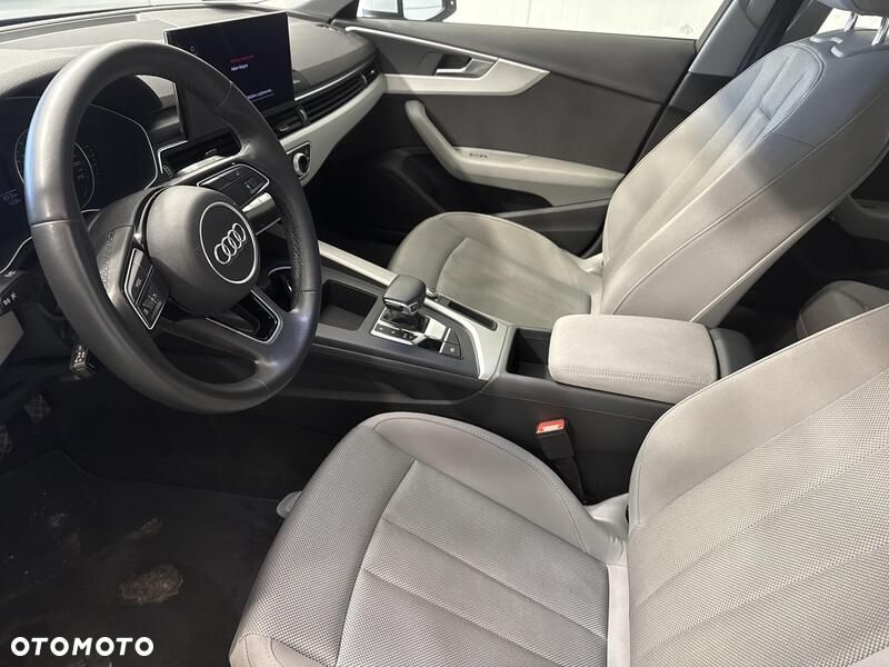 Audi A4 Avant - 11