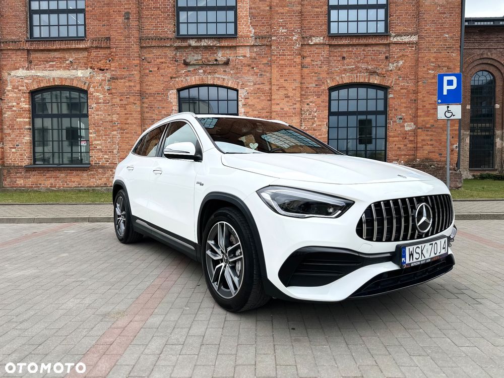 Mercedes-Benz GLA AMG 35 4Matic AMG Speedshift DCT 8G - 3