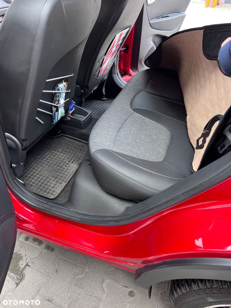 Renault Captur 1.5 dCi Energy Intens EDC EU6 - 20