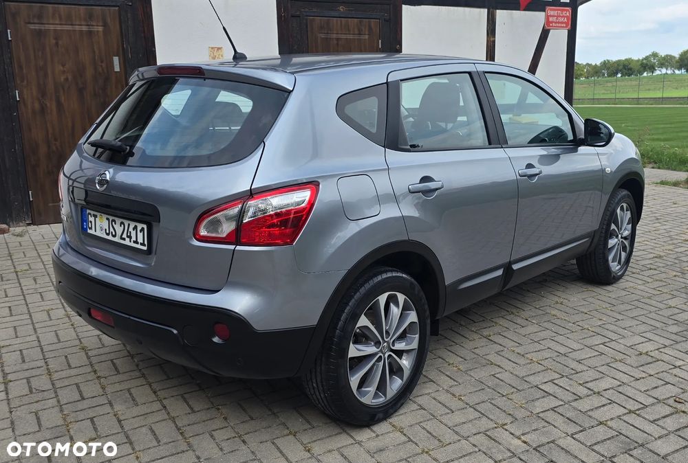 Nissan Qashqai 2.0 Tekna CVT - 6
