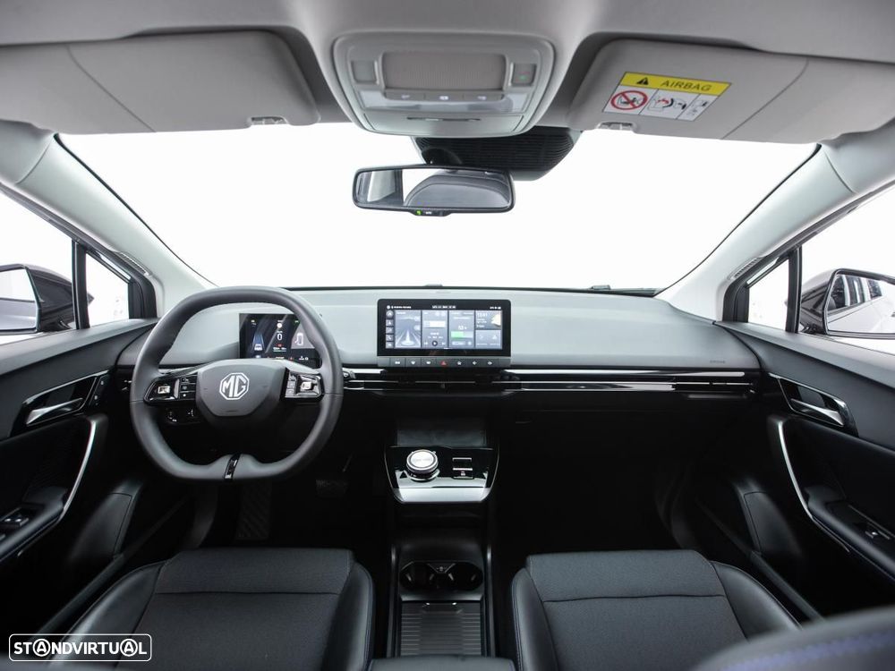 MG MG4 64 kWh Luxury - 7