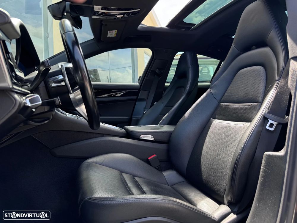 Porsche Panamera - 9