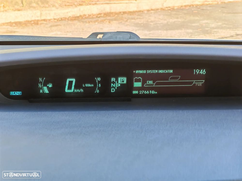 Toyota Prius 1.8 Premium+Pele+GPS - 17