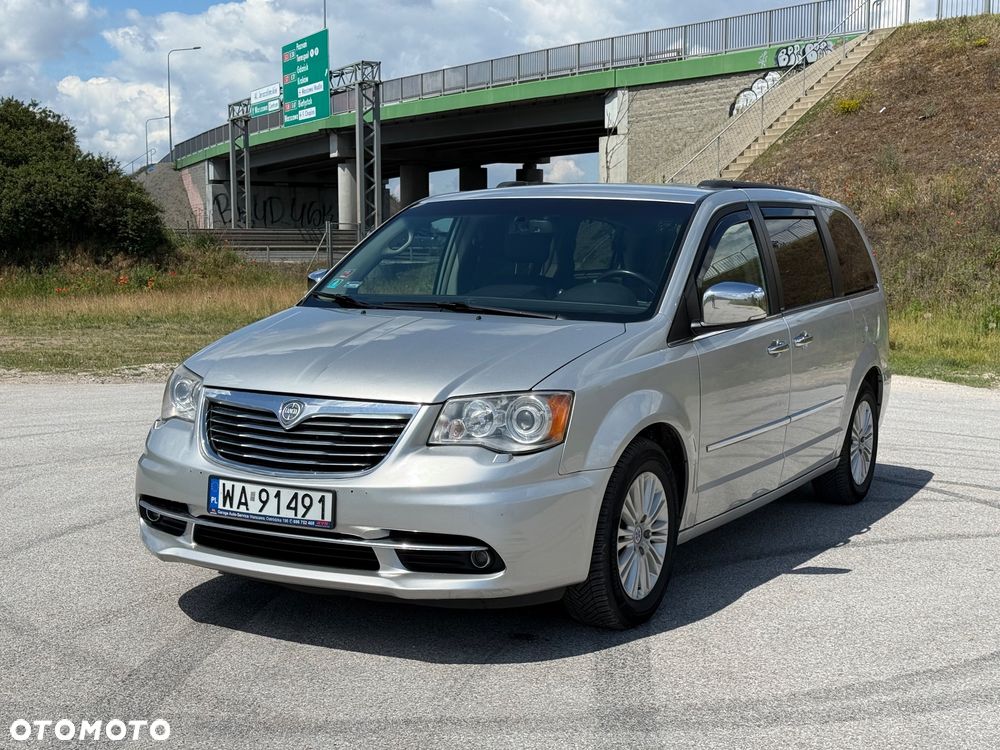 Lancia Voyager 2.8 CRD16v Gold - 4