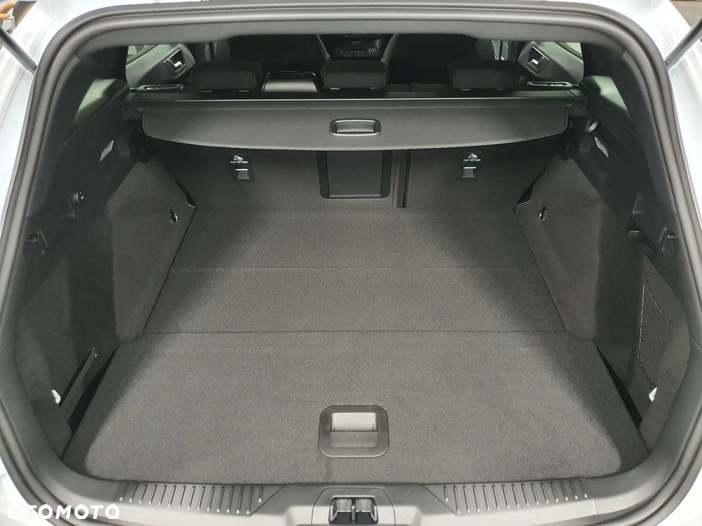 Ford Focus SW 1.0 EcoBoost mHEV ST-Line X - 9