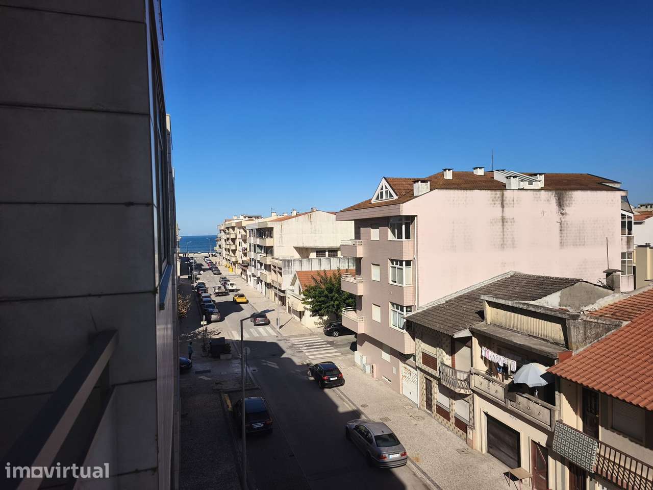 T2 Duplex com terraço e garagem a 200 m da praia do Furadouro - Grande imagem: 2/15