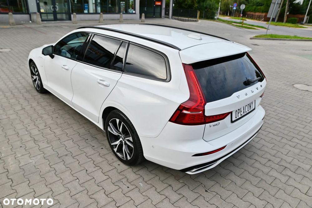 Volvo V60 T8 AWD Recharge Geartronic RDesign - 9