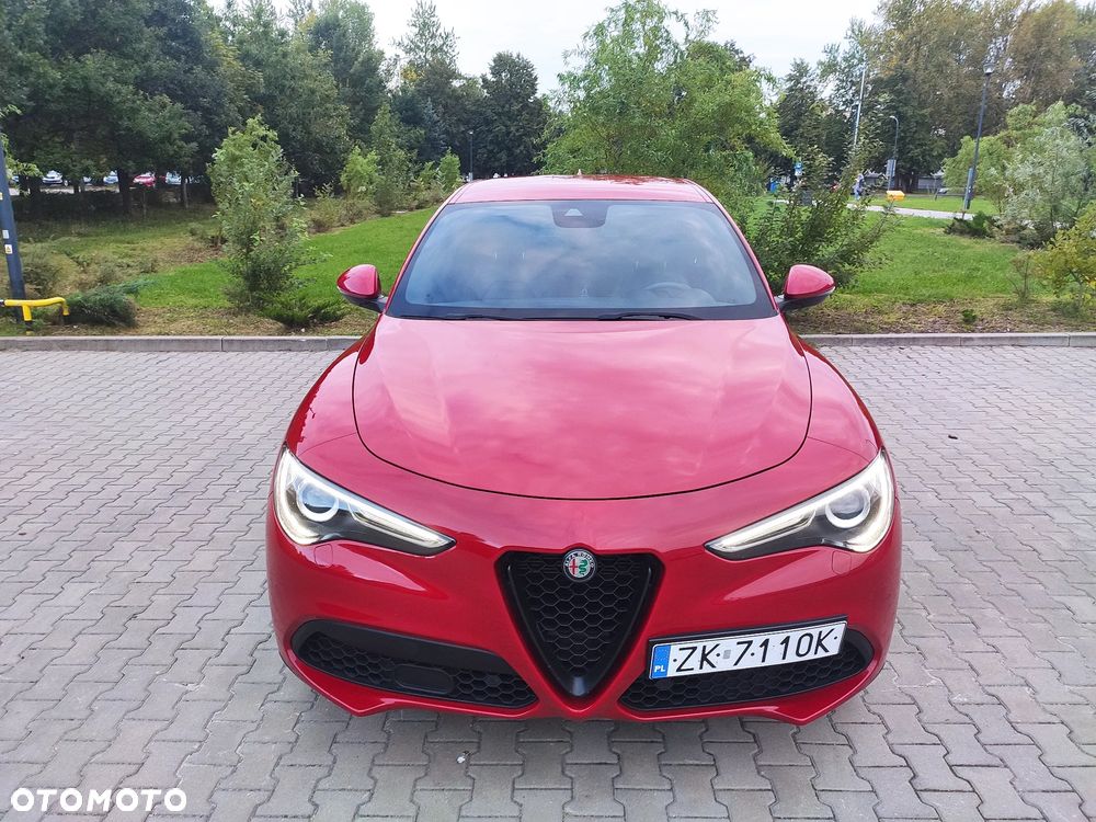 Alfa Romeo Stelvio 2.0 Turbo Executive Q4 - 5