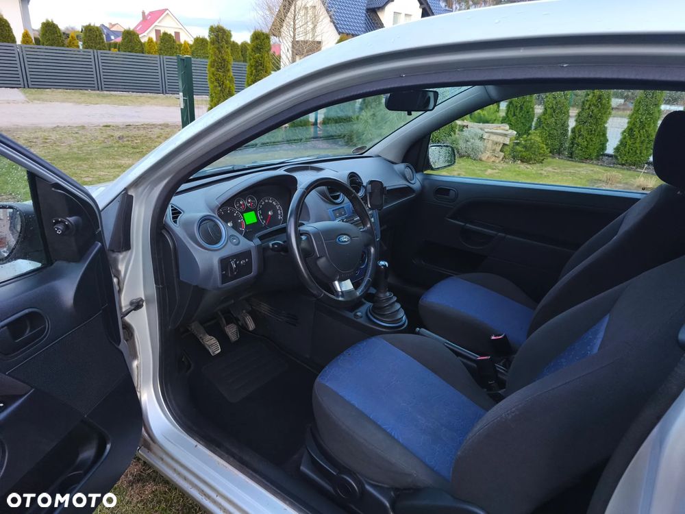 Ford Fiesta 1.3 Fun - 14
