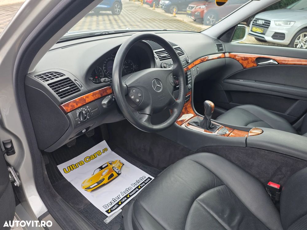 Mercedes-Benz E 220 CDI Elegance - 16