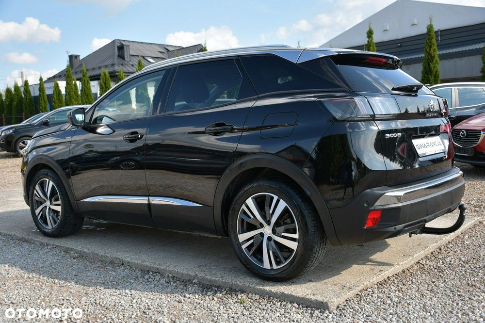 Peugeot 3008 1.6 PureTech Hybrid PHEV Allure Pack S&S EAT8 - 9