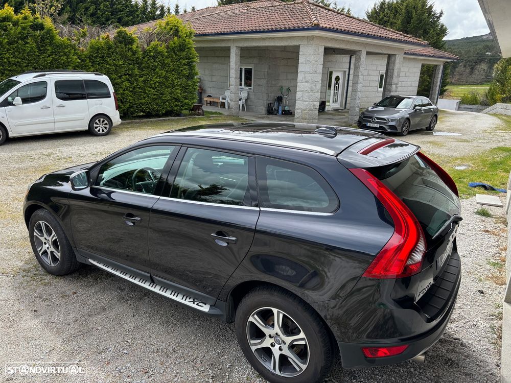 Volvo XC 60 2.0 D4 Summum Geartronic - 10