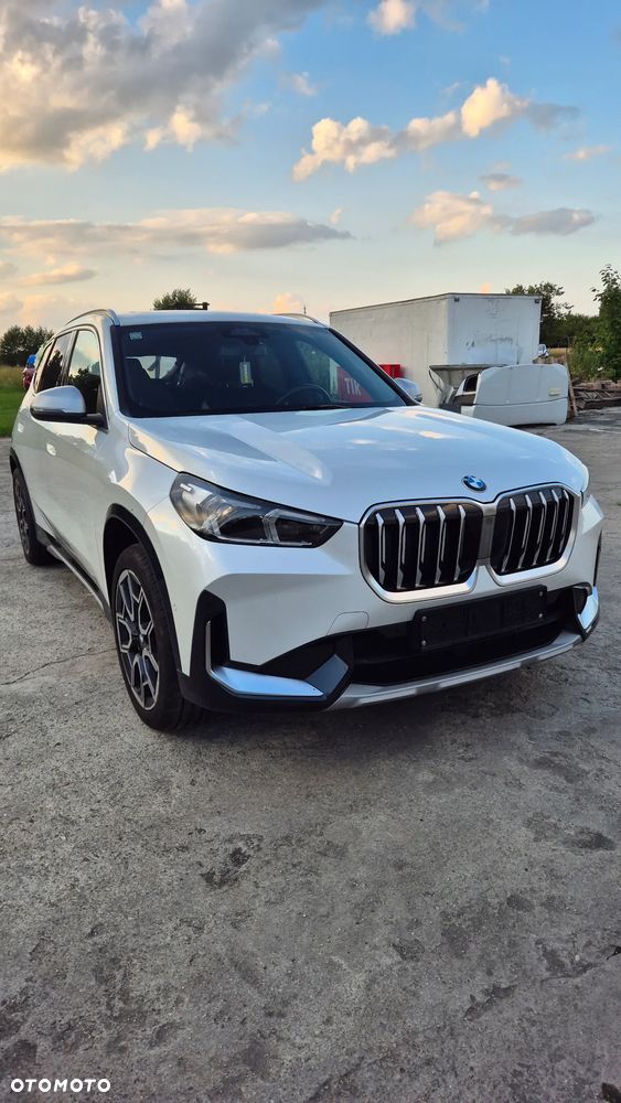 BMW X1 sDrive18d Sport Line - 1