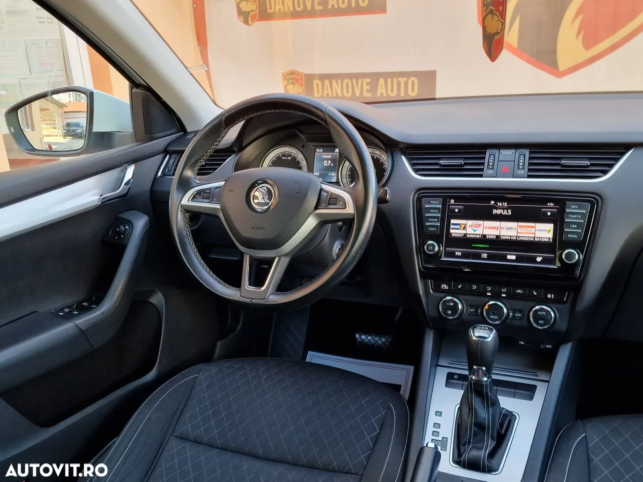 Skoda Octavia Combi 2.0 TDI DSG Edition - 17