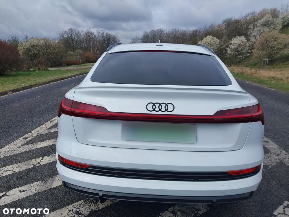 Audi e-tron 55 Quattro S line - 4