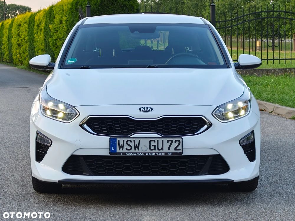 Kia Ceed 1.4 T-GDI L Business Line Plus - 17