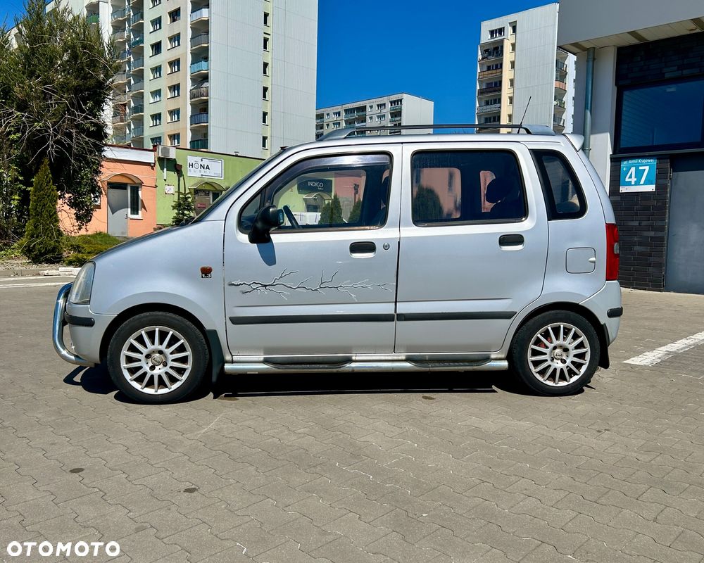 Suzuki Wagon R+ 1.3 GL - 4