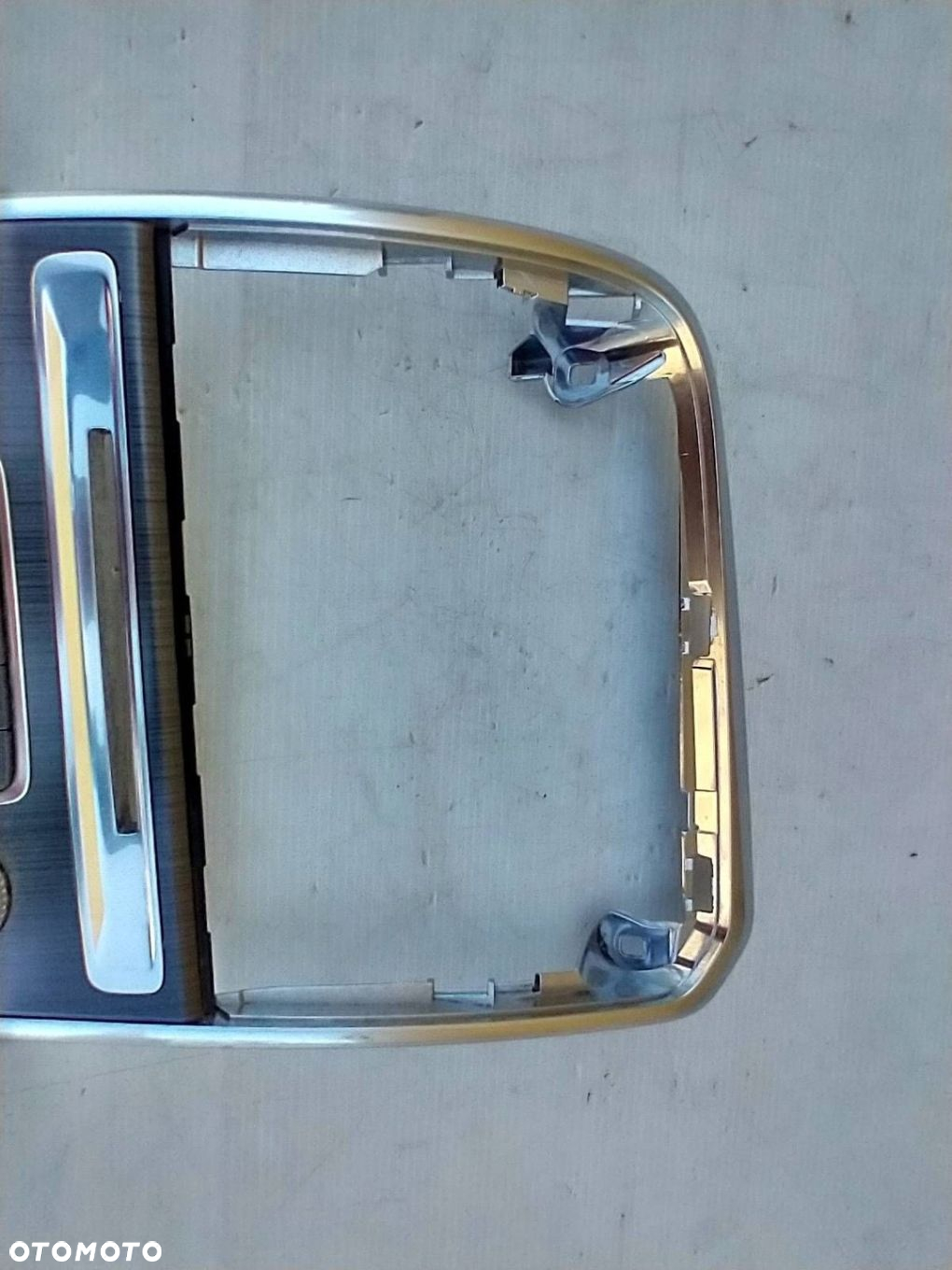 Volvo XC60 I RAMKA DESKI KONSOLI TUNEL PANEL NAWIEWU 6813937 31469644 - 8