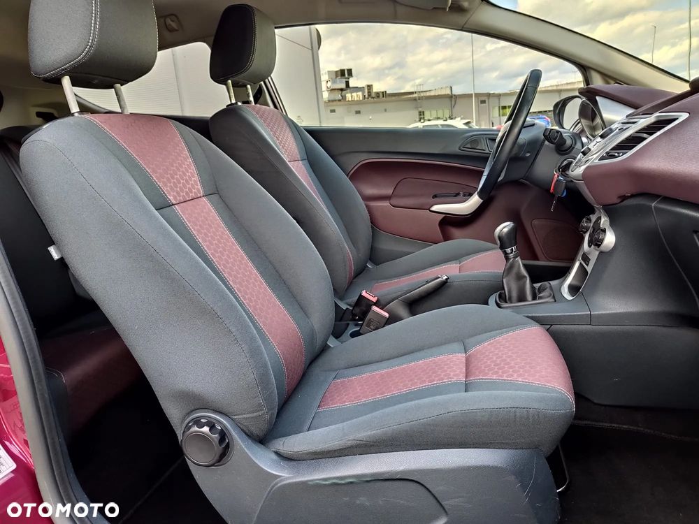 Ford Fiesta 1.4 Titanium - 9