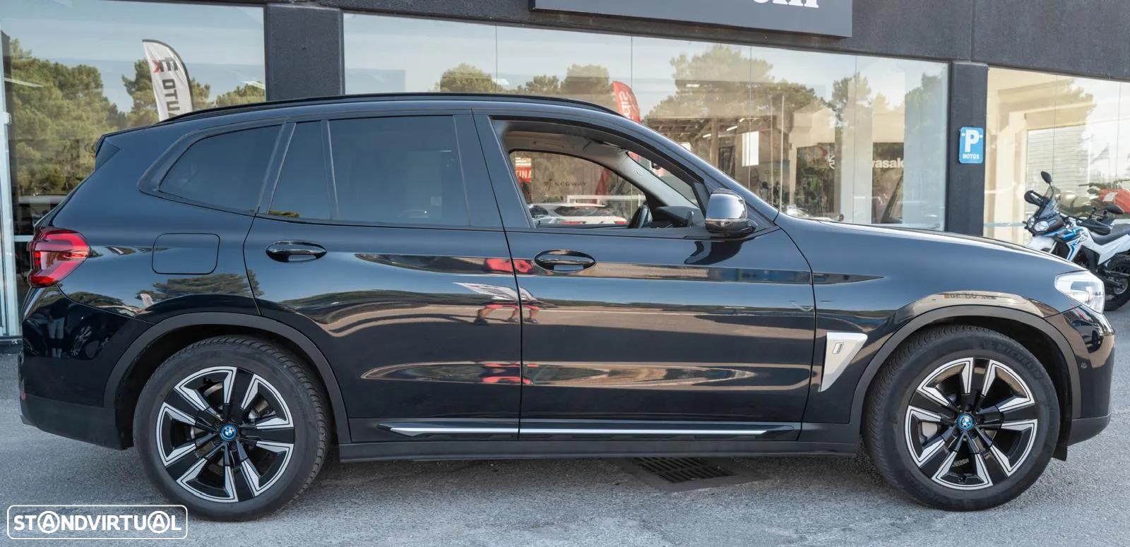 BMW iX3 Inspiring - 21