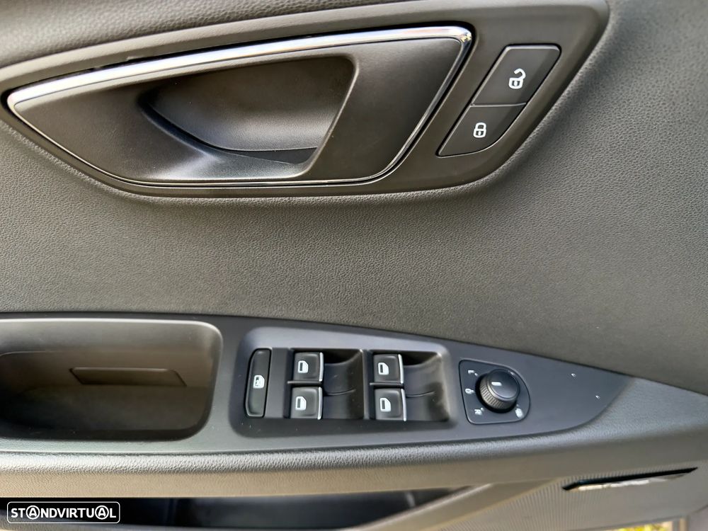 SEAT Leon ST 2.0 TDI FR S/S - 24