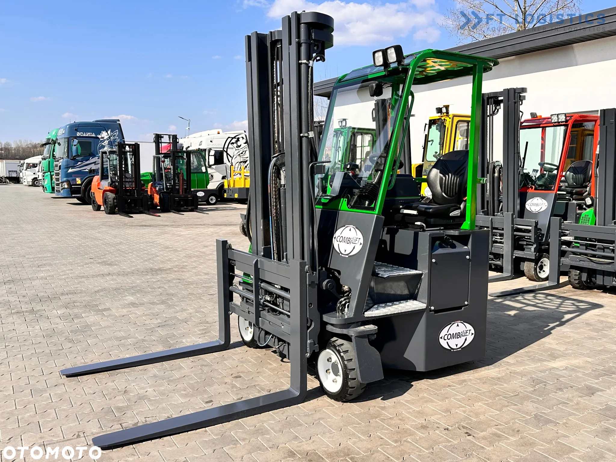 Combilift CB2500 / DIESEL / TRIPLEX / 5500MM / WOLNY SKOK / PRZESUW WIDEŁ / POZYCJONER / JAK NOWY - 2