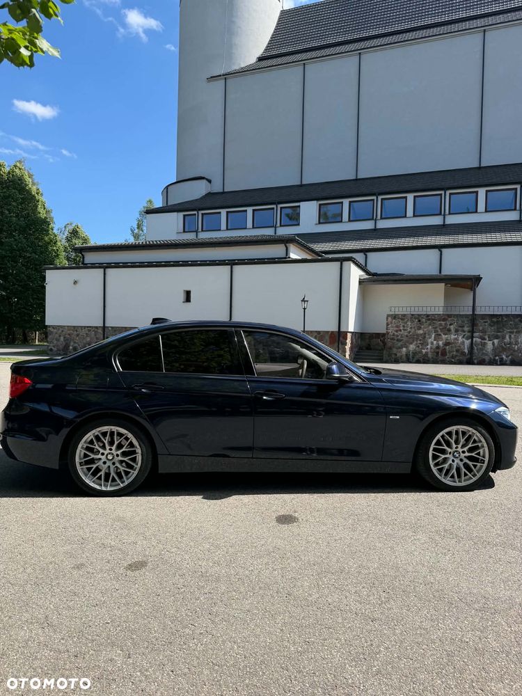 BMW Seria 3 320d Efficient Dynamics - 7