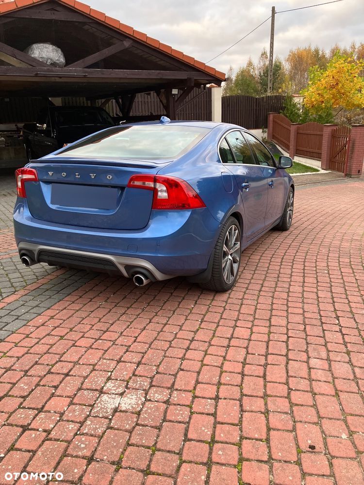 Volvo S60 T6 AWD Drive-E R-Design Momentum - 9