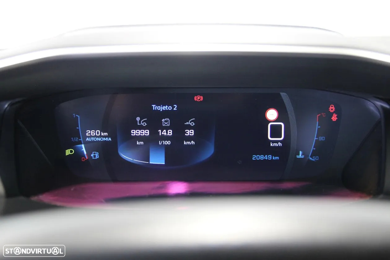 Peugeot 2008 1.2 PureTech Allure Pack - 21