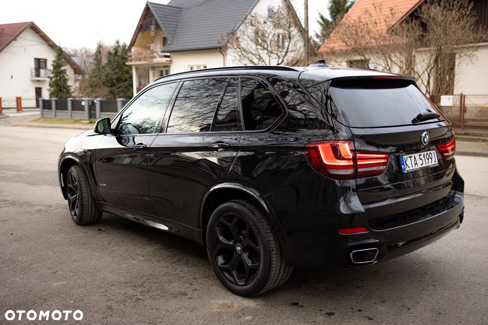 BMW X5 xDrive35i - 7