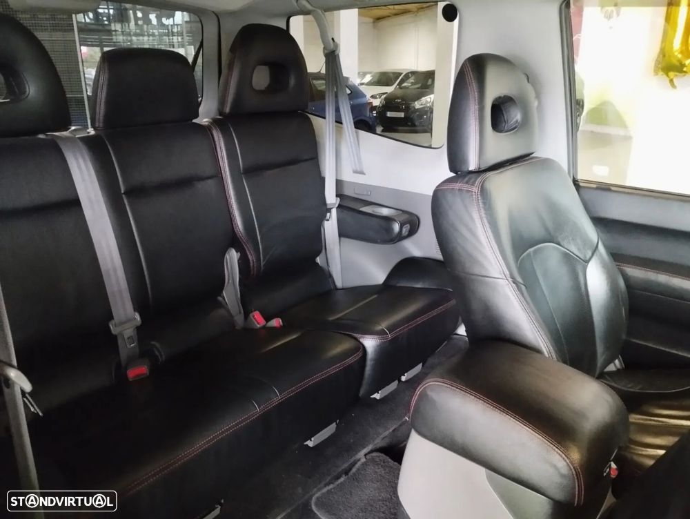 Mitsubishi Pajero - 9