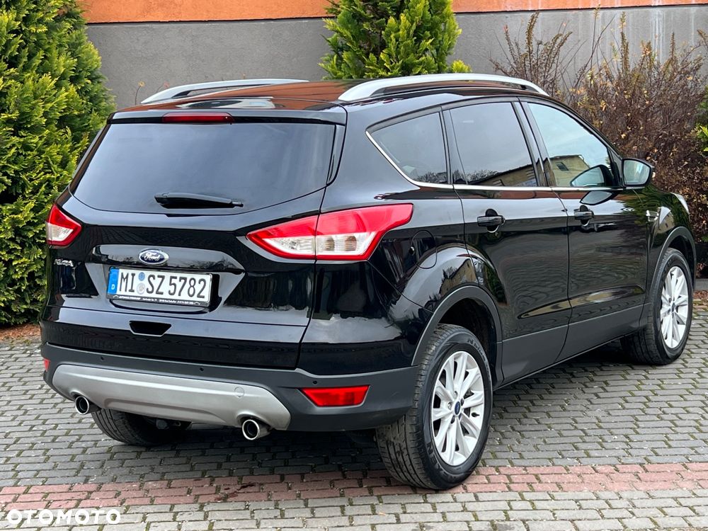 Ford Kuga 2.0 TDCi 2x4 Titanium - 9