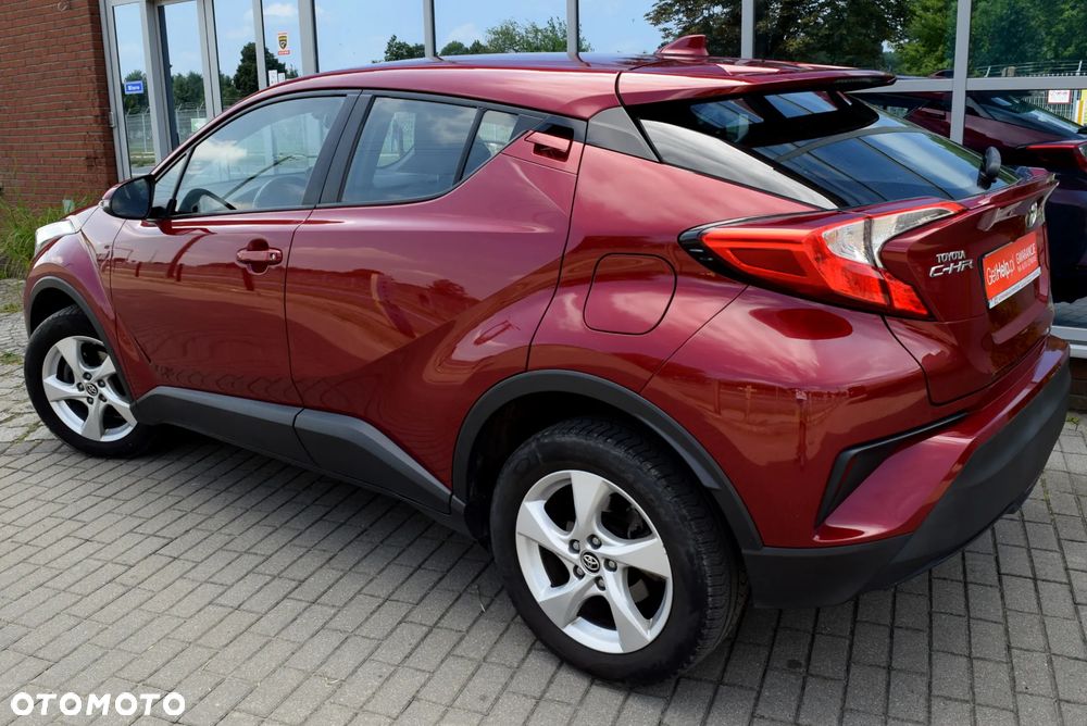 Toyota C-HR - 4