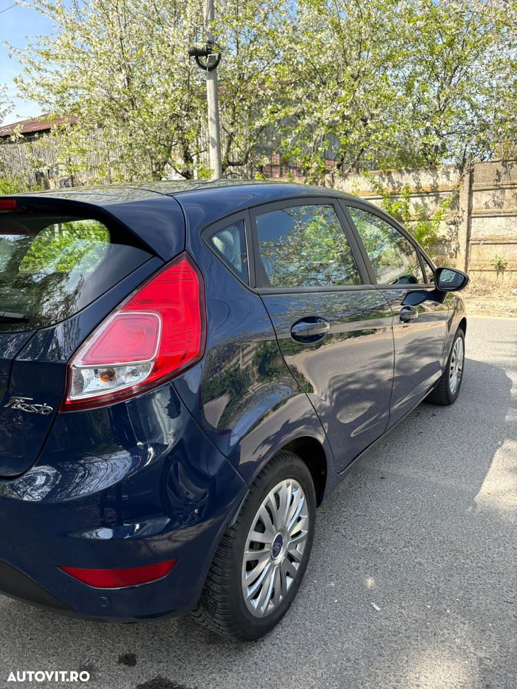 Ford Fiesta 1.5 TDCi DPF Trend - 7