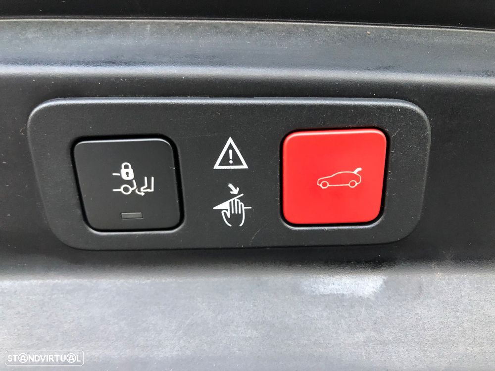 Peugeot 5008 2.0 BlueHDi GT Line EAT8 - 19