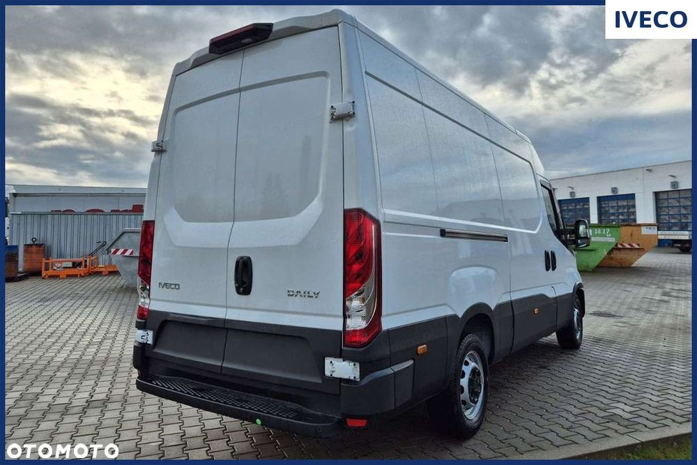 Iveco Daily 35S16 12m3 2.3 156KM - 6
