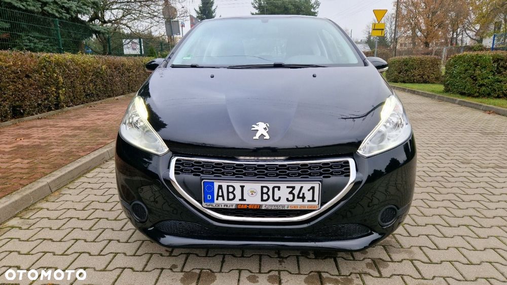 Peugeot 208 1.6 e-HDi Allure STT - 3