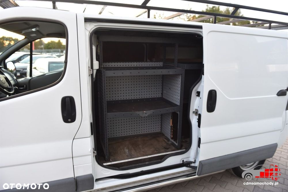Renault Trafic - 21
