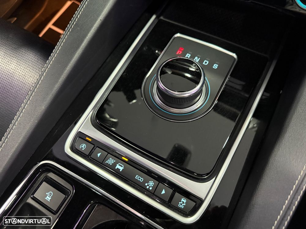 Jaguar F-Pace 2.0 i4D R-Sport Aut. - 31