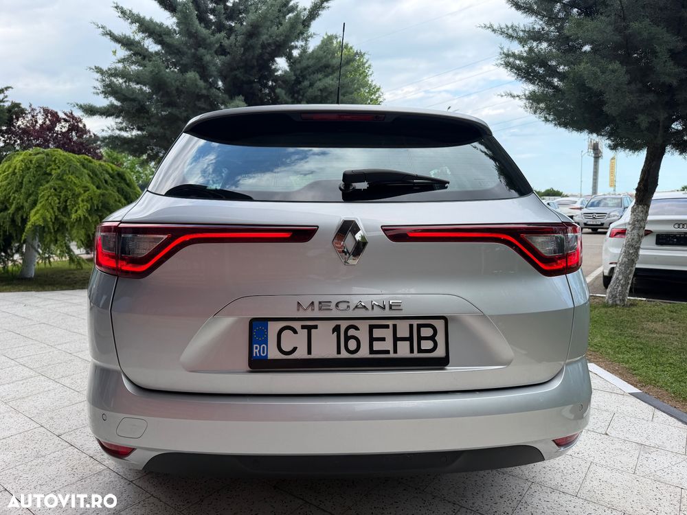 Renault Megane 1.5 dCI Privilege - 13